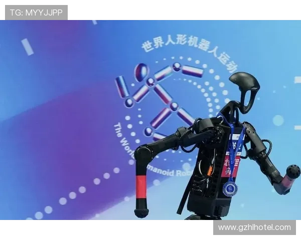 飞人大战前十五运吉祥物携机器人上演百米竞速悬念对决盛典激潮秀