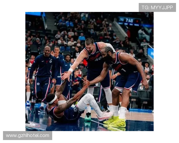 快船2025年比赛仅得79分除比尔外全员健康的表现令人失望